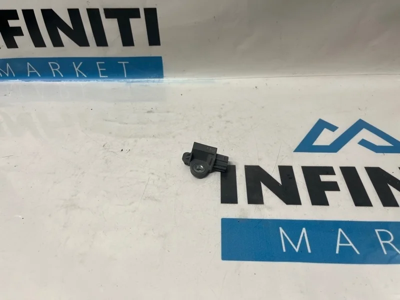 Датчик удара подушки безопасности AirBag передний