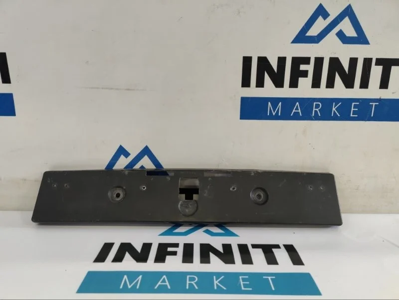 Подиум ( рамка ) номерного знака INFINITI QX70 S51