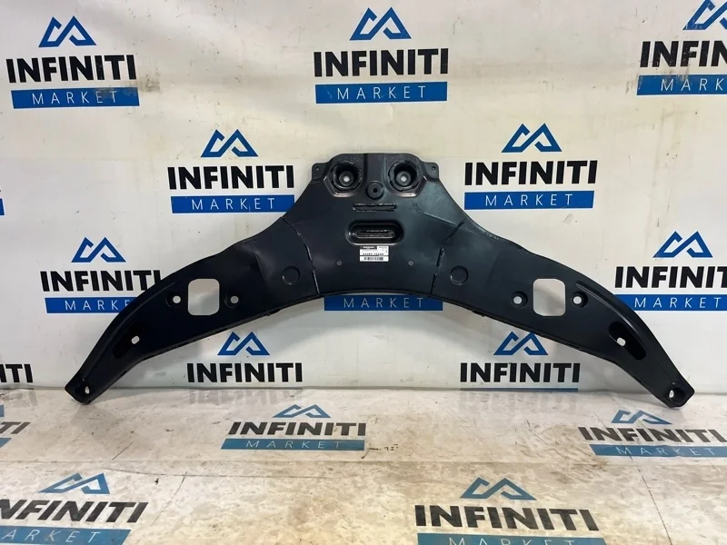 Балка подвески (поперечина подрамника) передняя