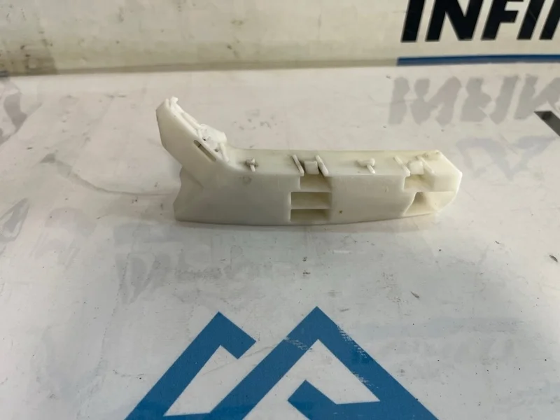 Кронштейн бампера передний левый INFINITI EX35 J50