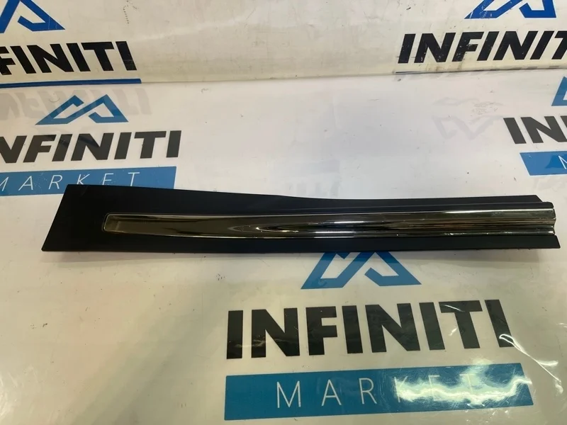 Молдинг двери нижний задний левый INFINITI QX70