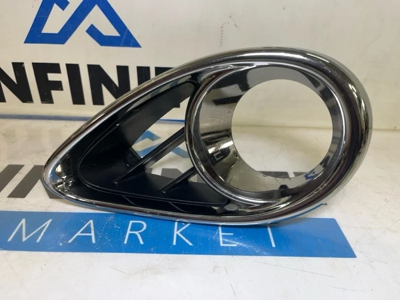 Накладка ПТФ окантовка противотуманки передняя