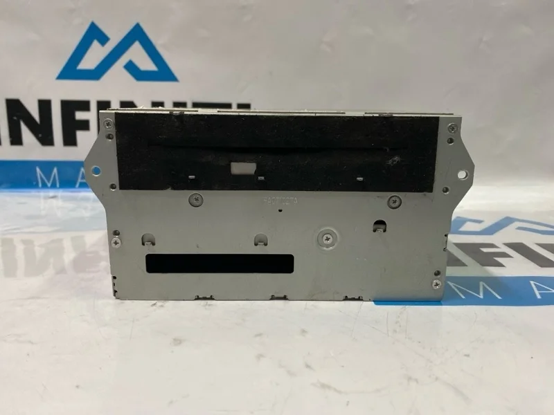 Магнитола мультимедийный центр INFINITI G35 V36