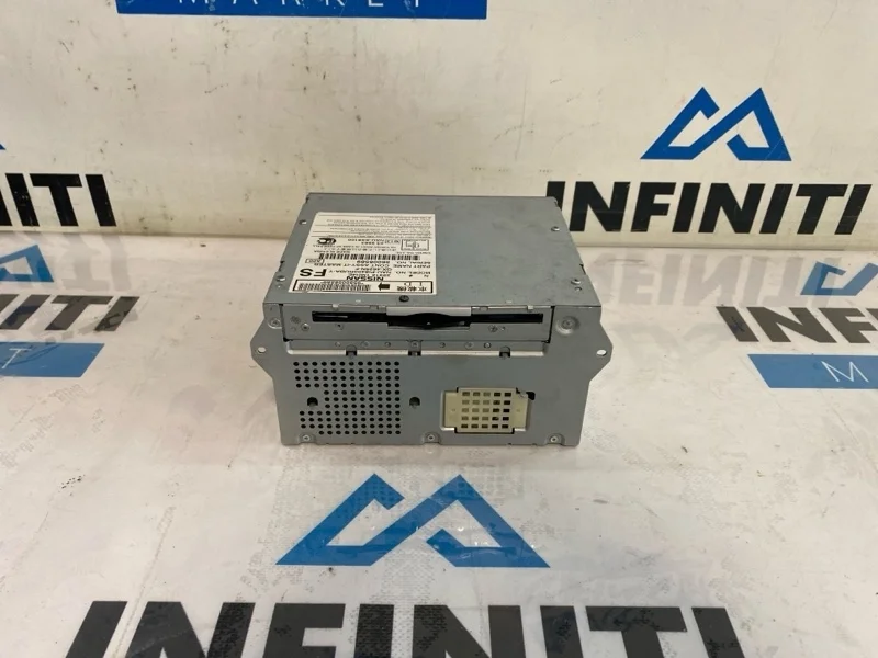 Магнитола мультимедийный центр INFINITI FX37 S51