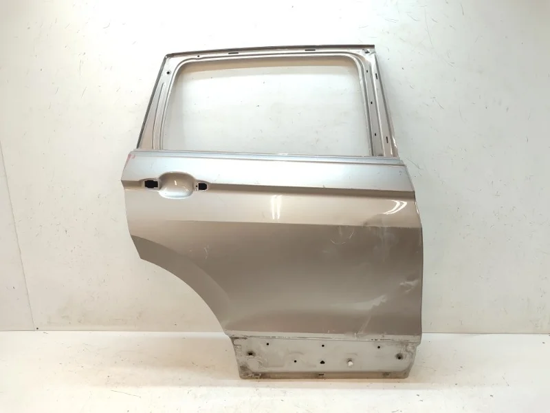 Дверь Volkswagen Tiguan 2016-2024