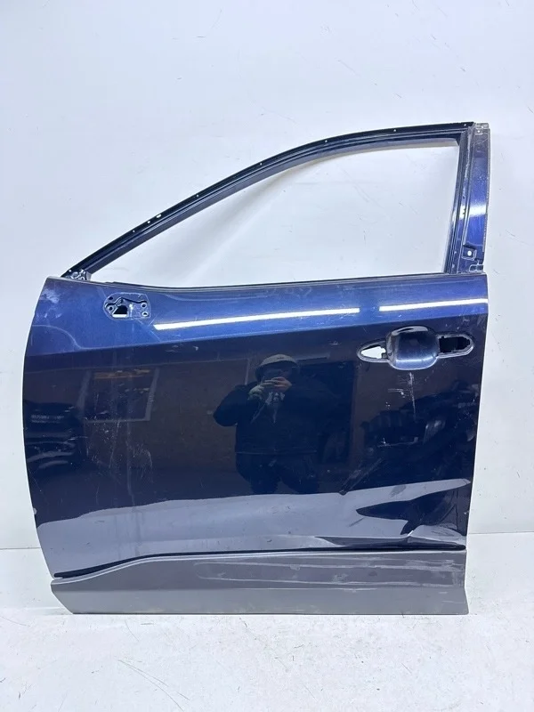 Дверь Toyota Rav4 2019-2025 50