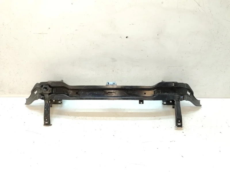 Усилитель бампера Volkswagen Tiguan 2016-