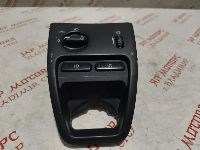 Блок включения фар Volvo XC90 B5254T2 2004