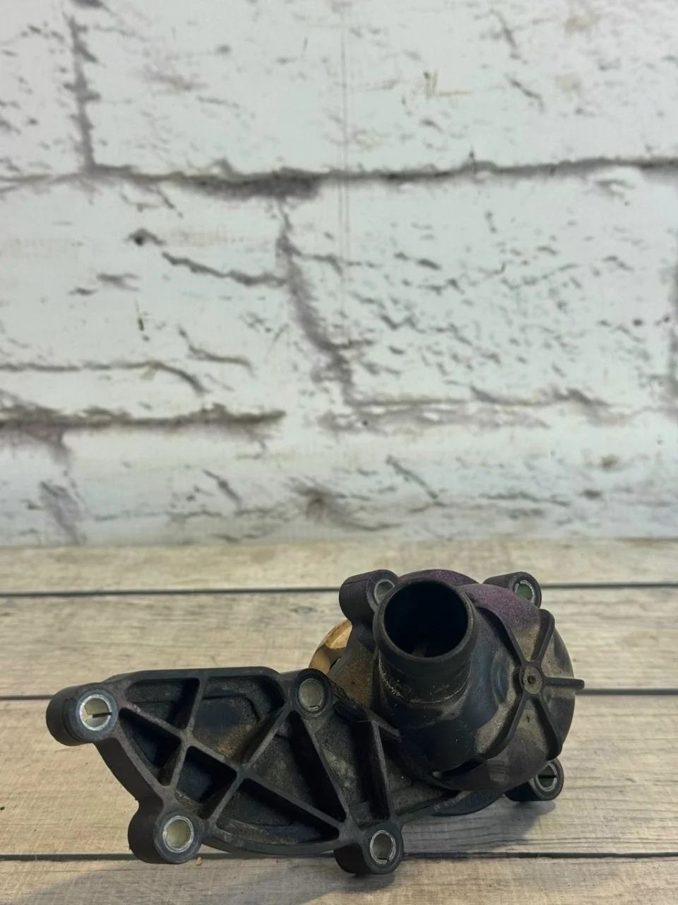 Термостат Audi A6 2008 C6