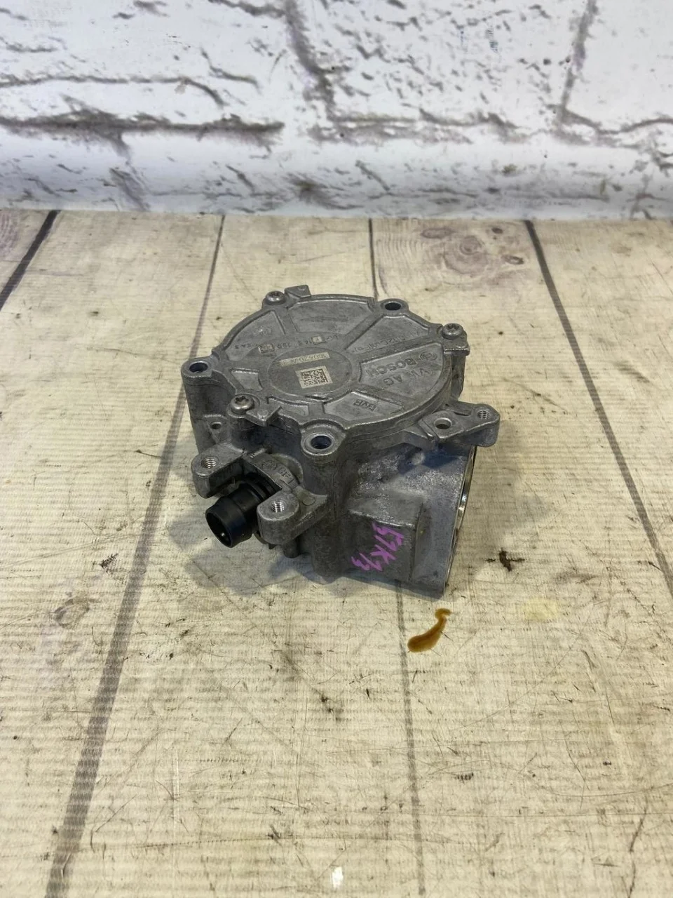 Вакуумный насос Audi Q5 2015 8R