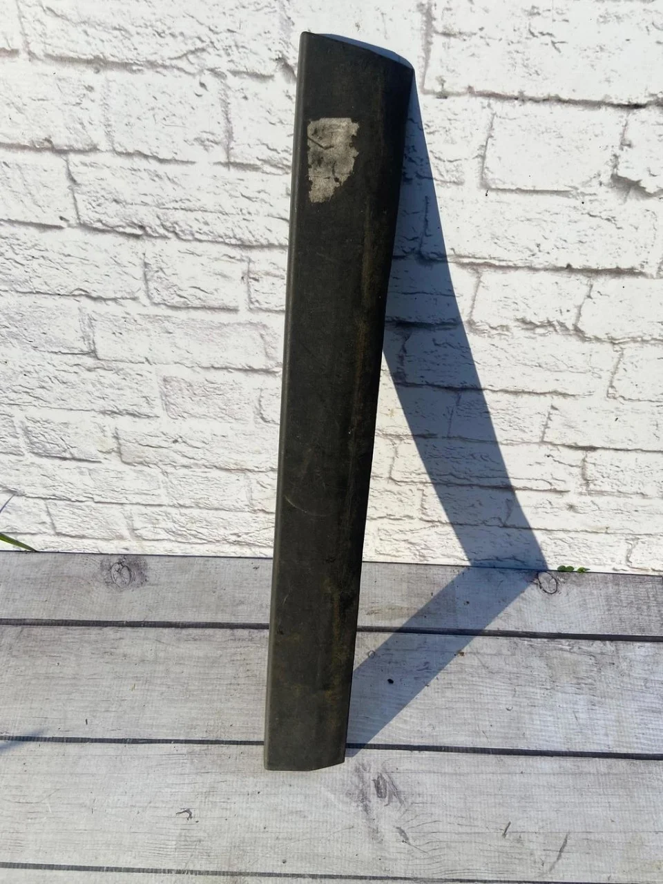 Молдинг двери задней правой нижний VW Passat 1996-2000 B5