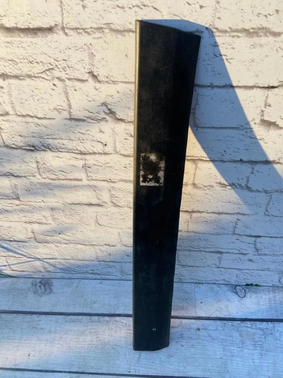 Молдинг двери задней правой нижний VW Passat 1996-2000 B5