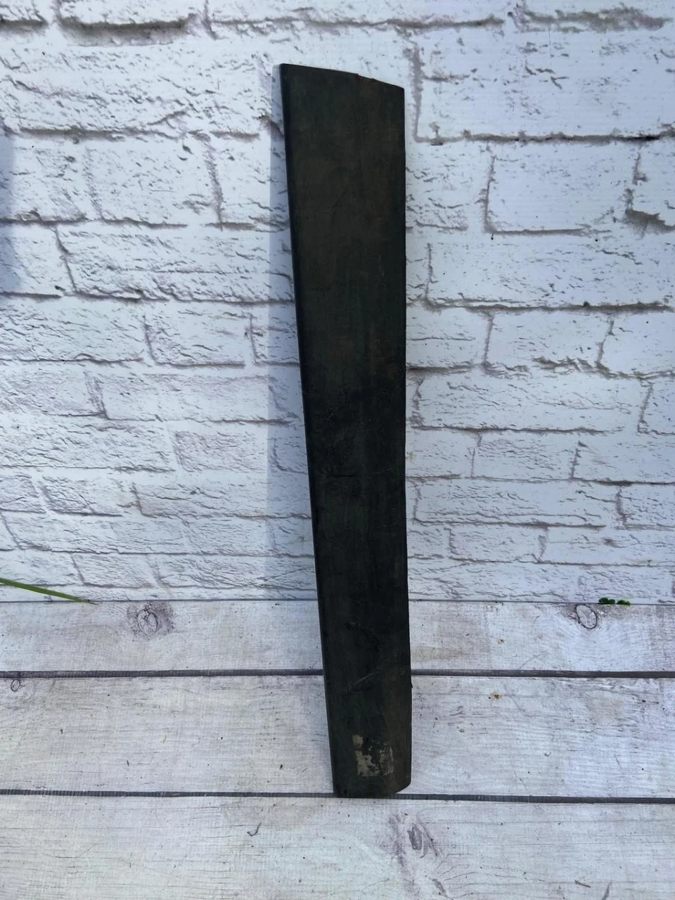 Молдинг двери задней правой нижний VW Passat 1996-2000 B5