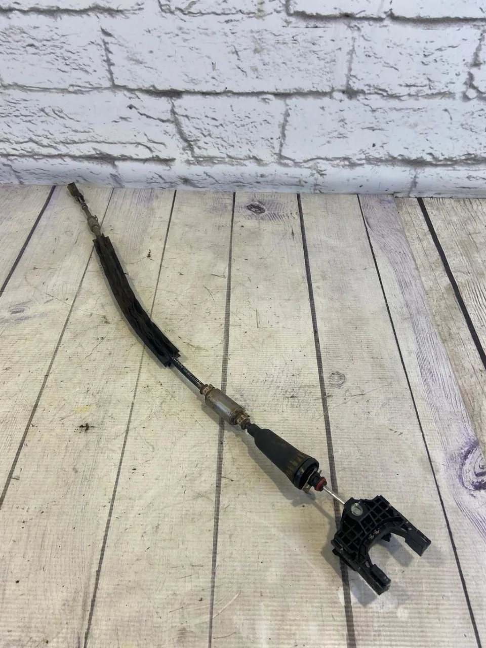 Трос акпп VW Touareg 2011-2015