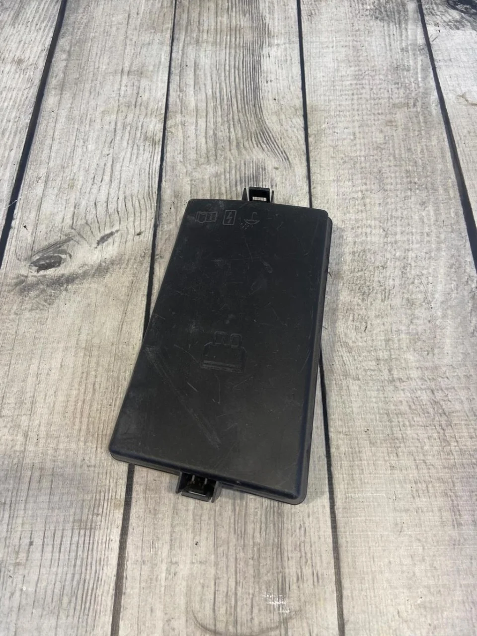 Крышка блока предохранителей VW Tiguan 2 2016-2021