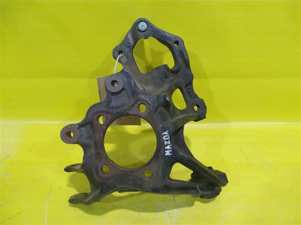 Кулак поворотный задний правый  Mazda 6 GH 2007  GS1D2611XB 1115