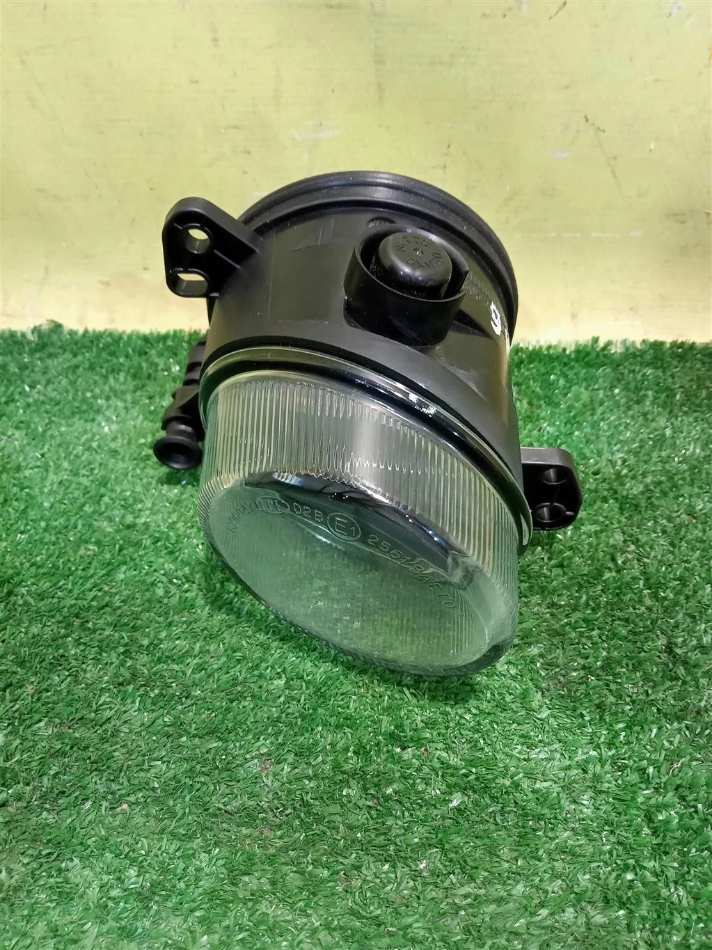 Фара противотуманная правая  MERСEDES BENZ E-Class (W212) 2009 A2128201056 9604