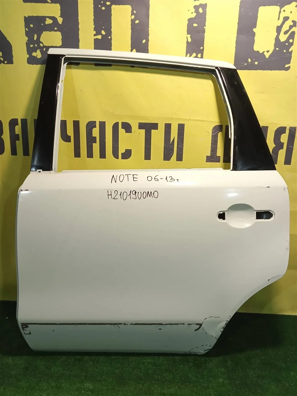 Дверь задняя левая  Nissan Note (E11) 2006 H21019U0M0 10528