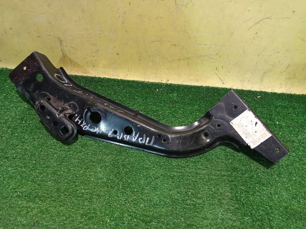 Панель передняя  Mitsubishi Lancer X (CY) 2007 5256A600 13625