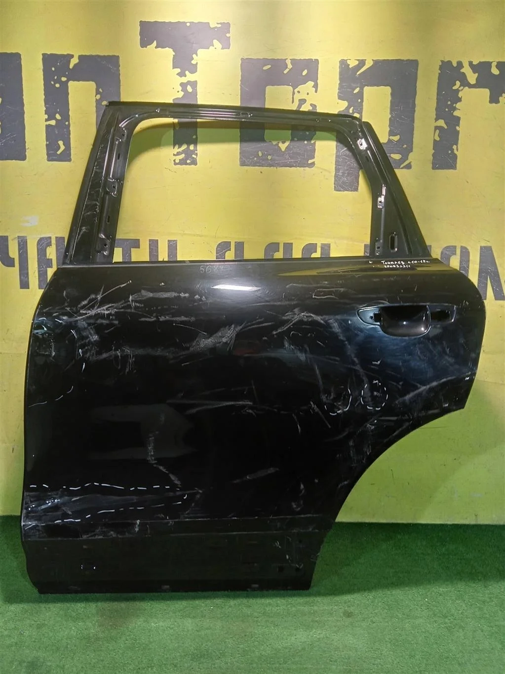 Дверь задняя левая  Volkswagen  Touareg NF 2010 7P0833055 17796