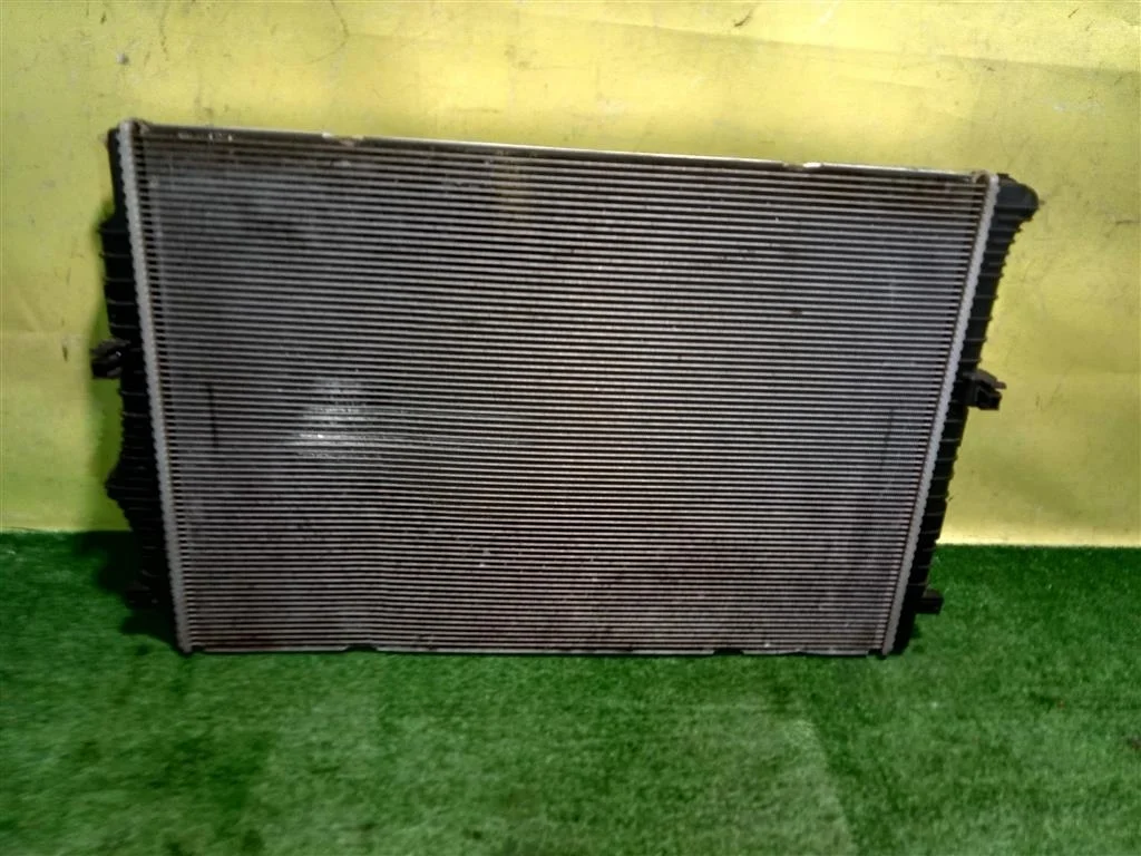 Радиатор основной  Skoda  Kodiaq 2016  5Q0121251EN 18092