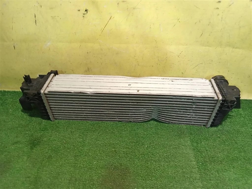 Интеркулер  BMW X1 F48 2015 17517617598 18619