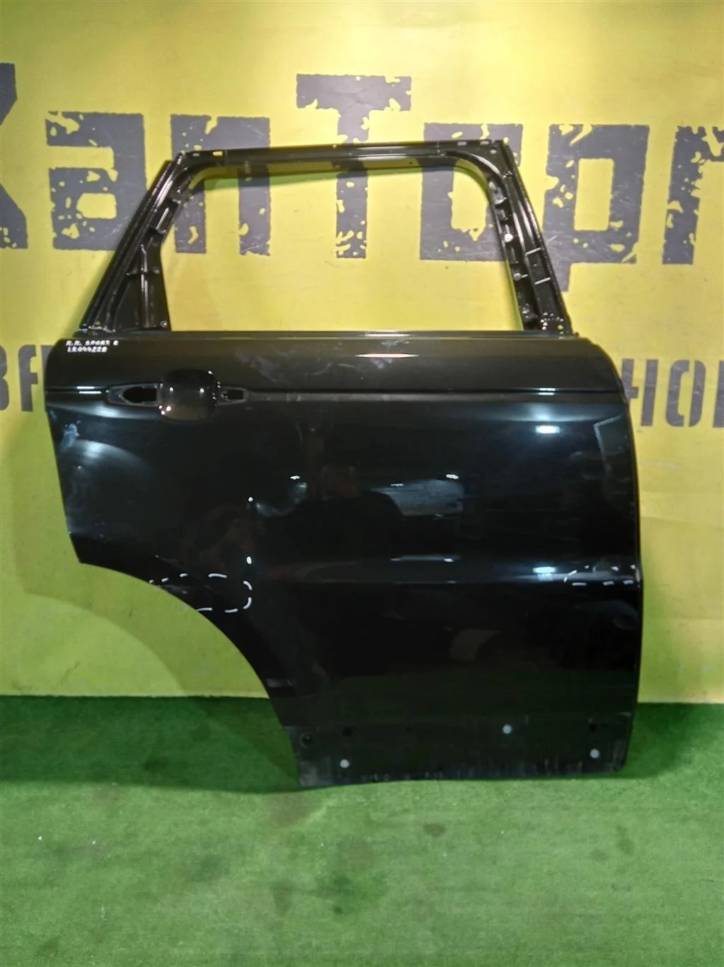 Дверь задняя правая  Land Rover Range Rover Sport 2 L494 2013 LR044228 19006