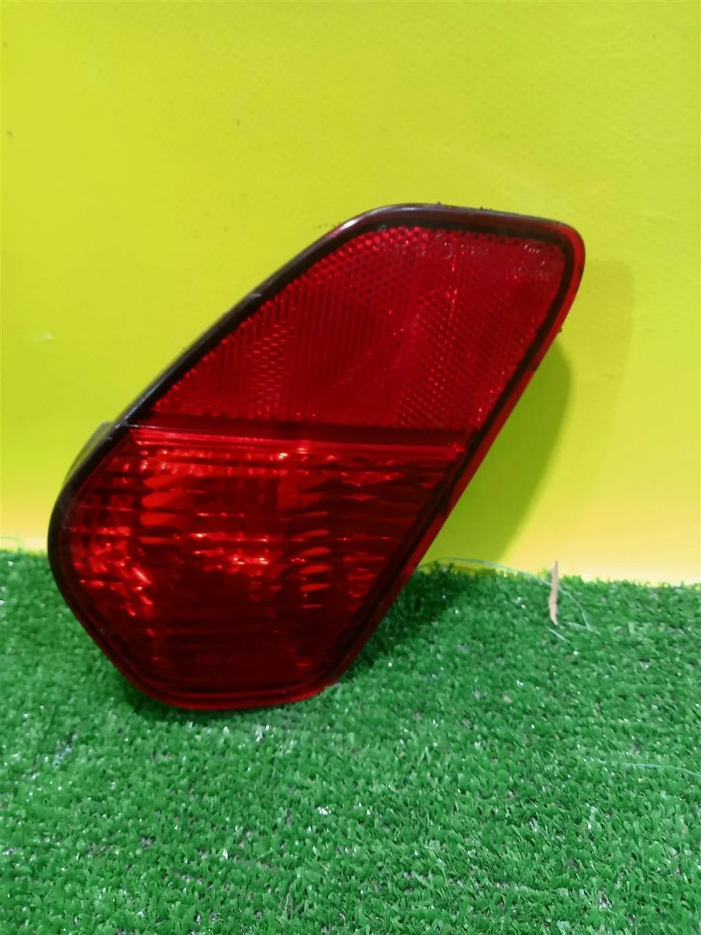 Фонарь задний в бампер левый  Mitsubishi Outlander (GF) 2015 8337A137 22211