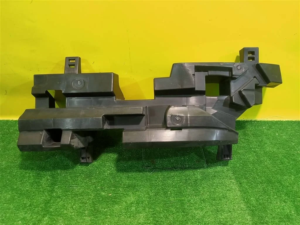 Наполнитель заднего бампера  Renault Arkana 2018 850926089R 22754