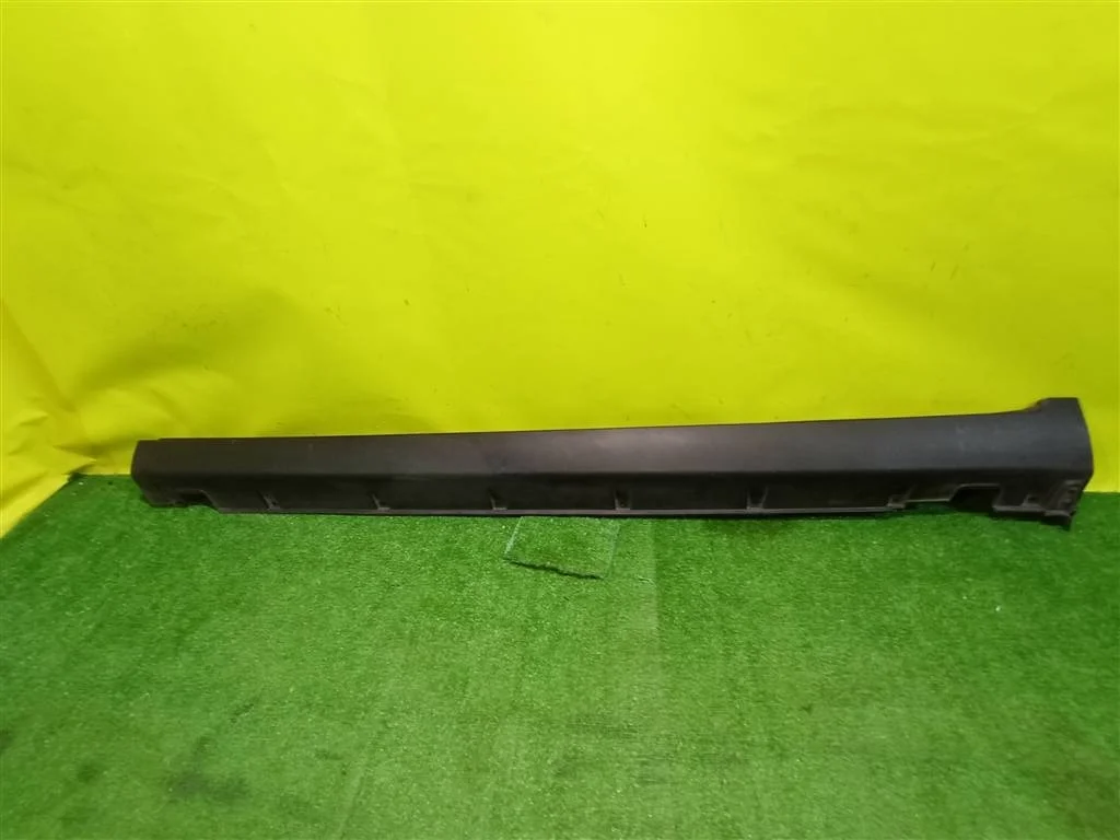 Накладка порога левая  Kia Sorento 2 XM 2009 877512P000 25370