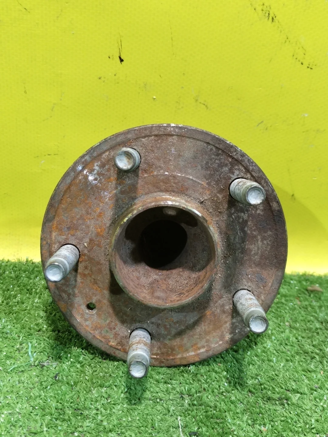 Ступица задняя  Chevrolet Cruze 2009 13502873 26390