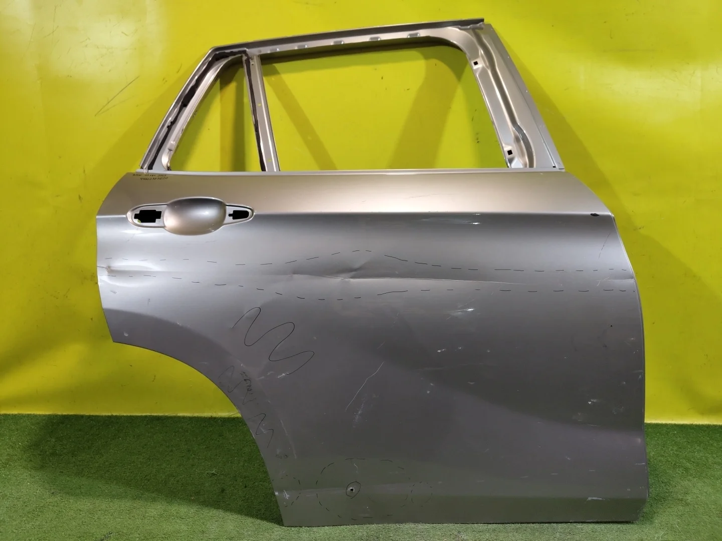 Дверь задняя правая  BMW X1 E84 2009 41002993820 28696
