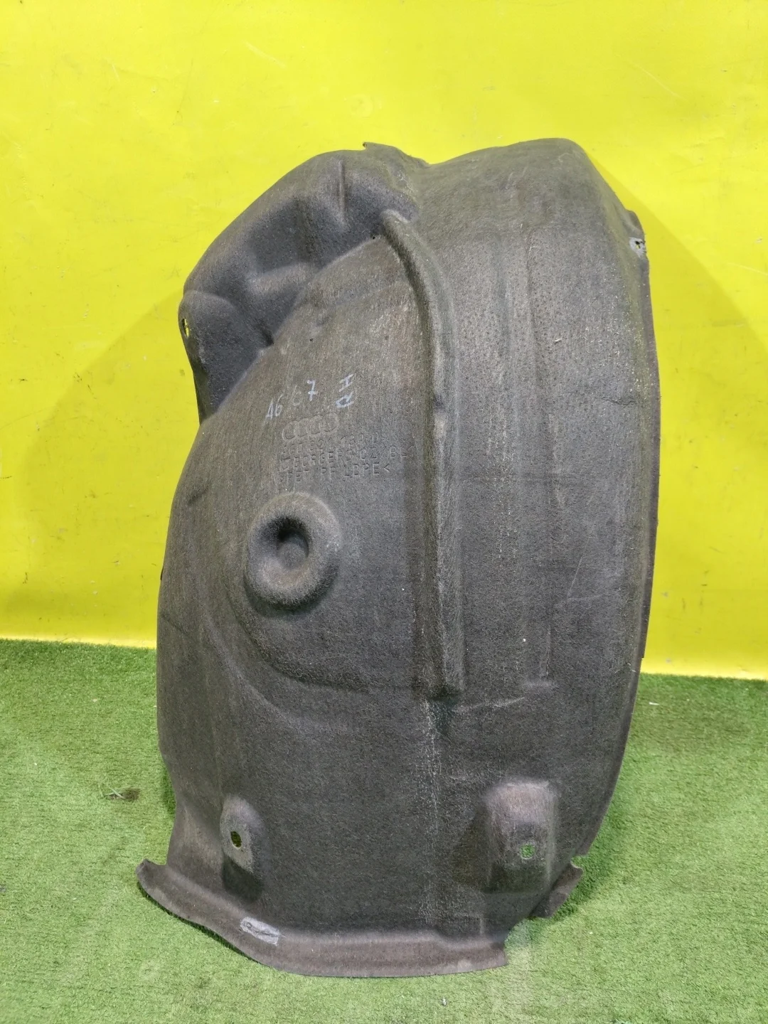 Локер передний правый  Audi A6 (C7) 2010 4G0821134D 29710