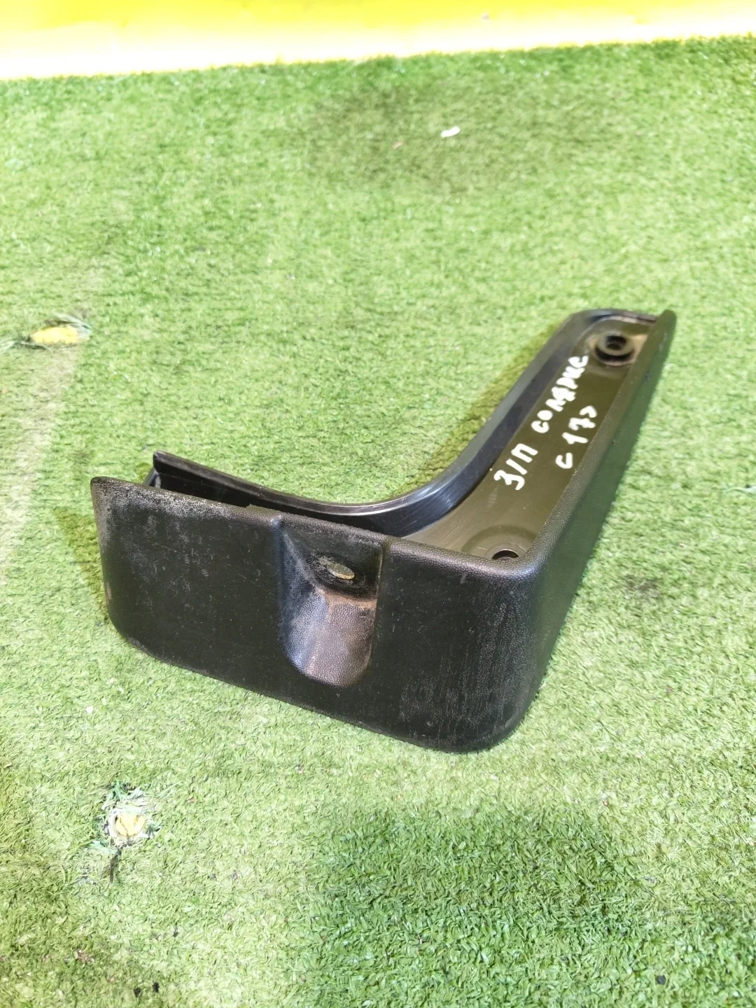 Брызговик задний правый  Hyundai Solaris 2017 86842H5000 29765