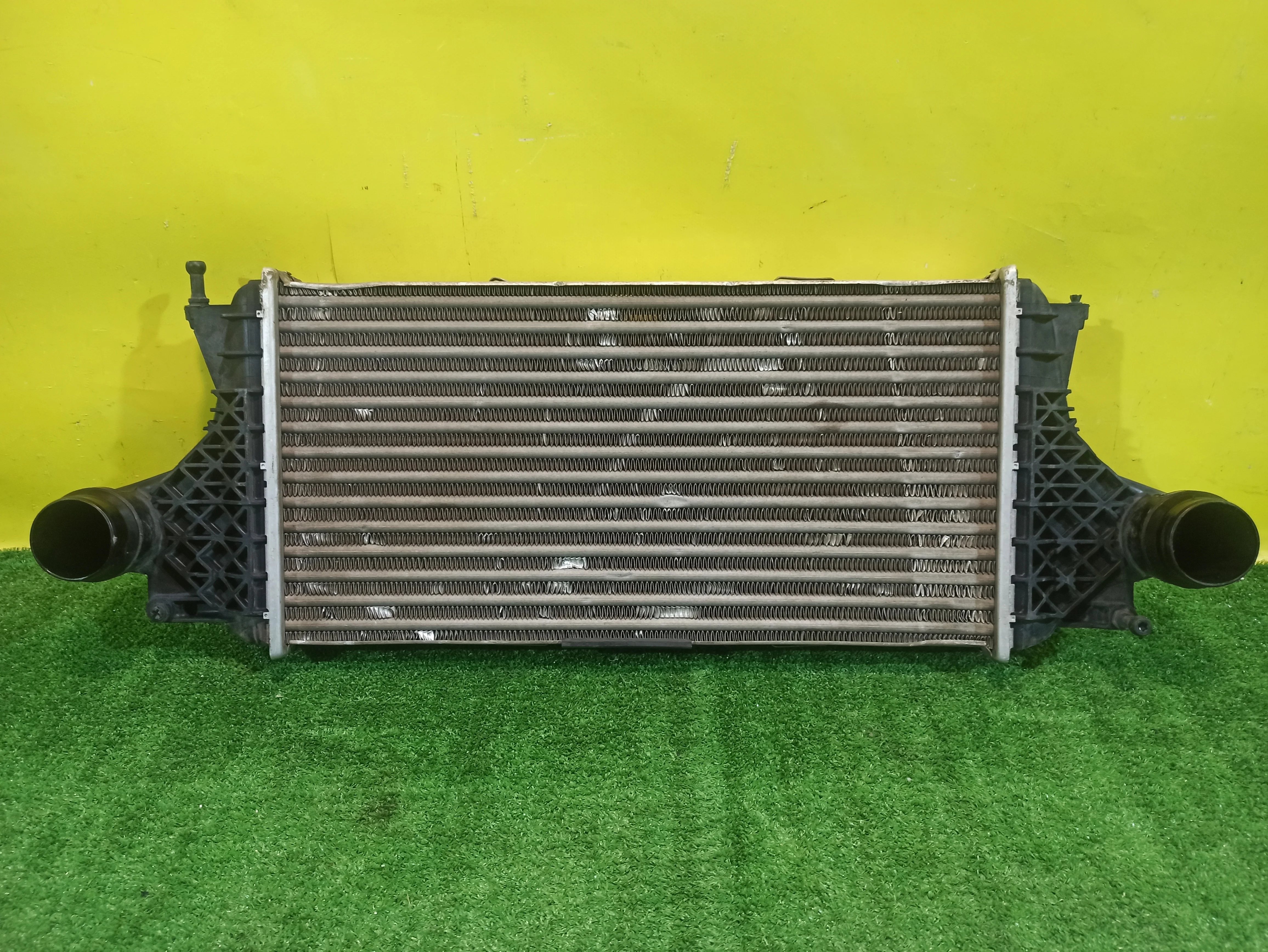 Интеркулер  MERСEDES BENZ GL-Class (X166) 2012 A0995002800 32159