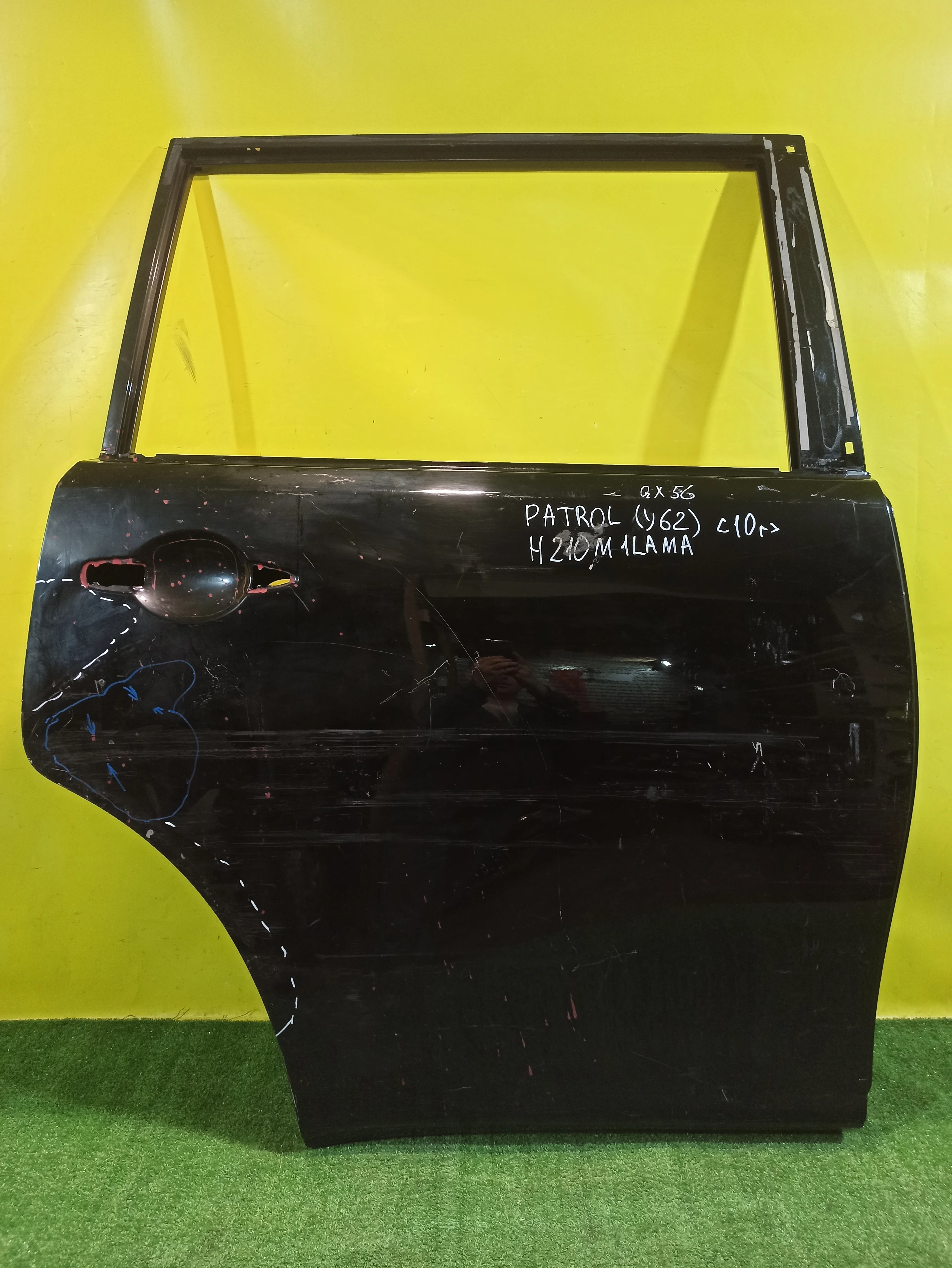 Дверь задняя правая  Nissan Patrol (Y62) 2010 H210M1LAMA 32349