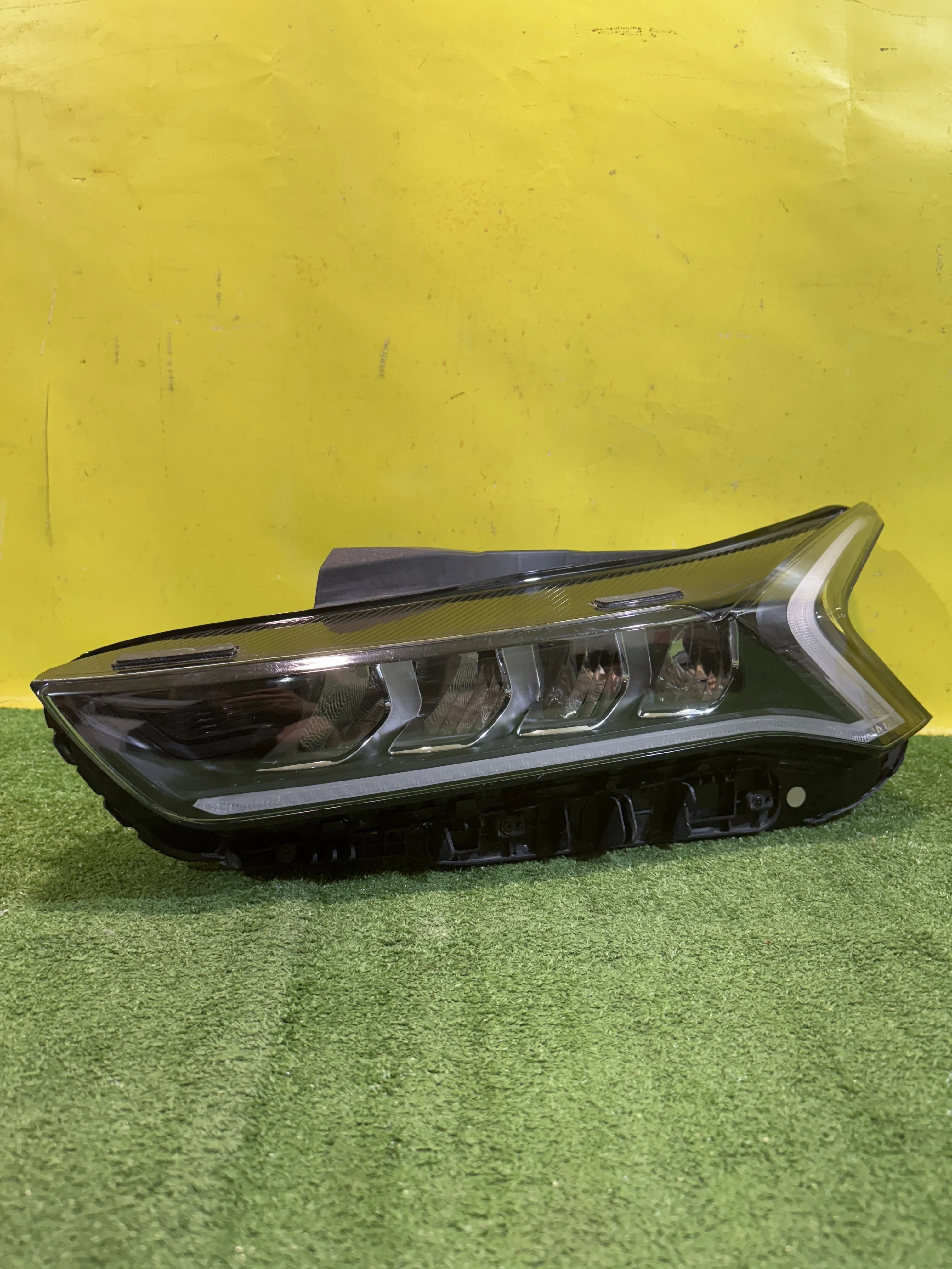 Фара левая LED  Kia K5 2019 92101L2000 33413