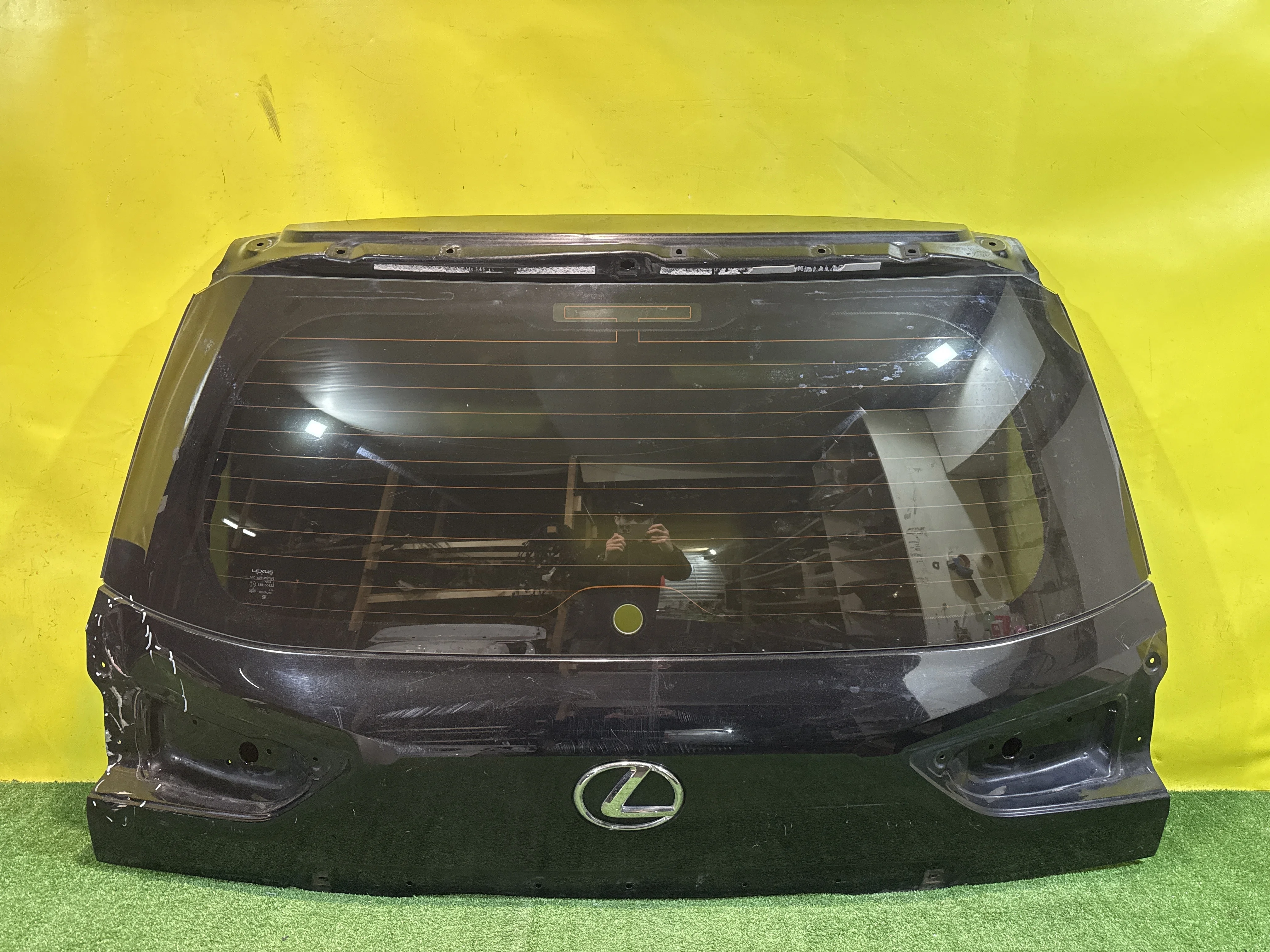 Дверь багажника  Lexus LX570 2015 6700560K70 33532