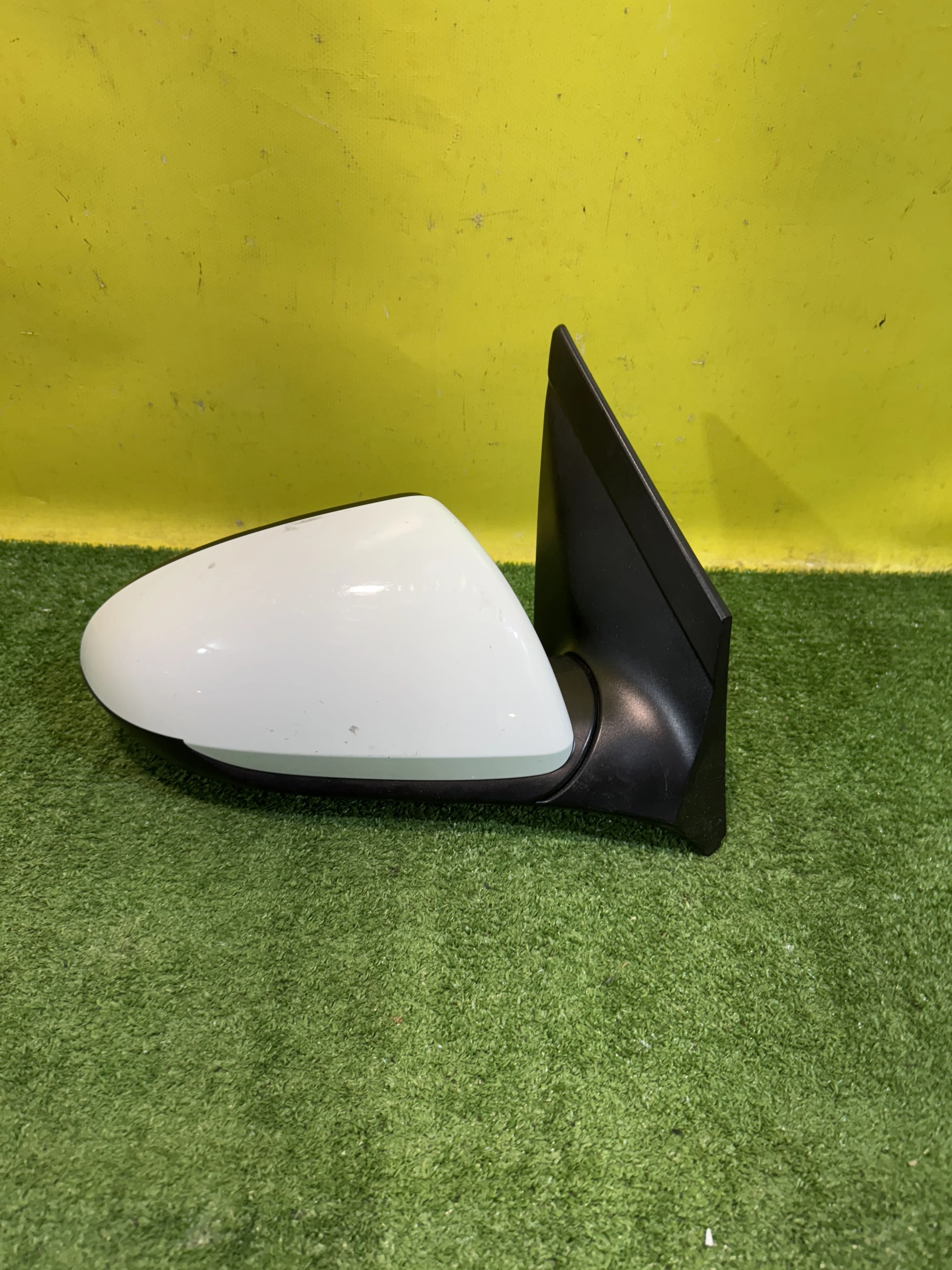 Зеркало правое электрическое  Hyundai Solaris 2017 87620H5110 33578