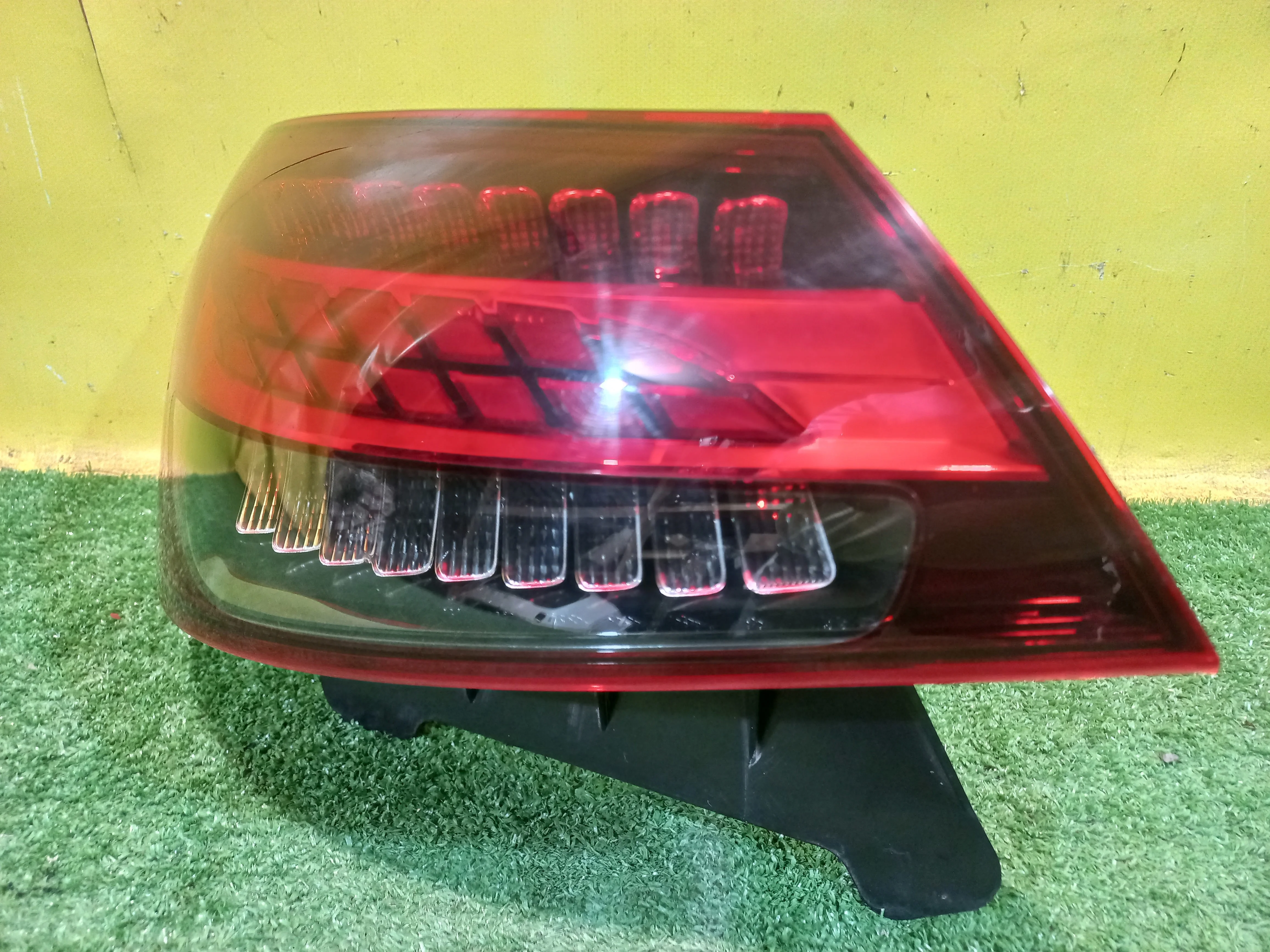 Фонарь задний наружный левый  MERСEDES BENZ E-Class (W213) 2020 A2139065109 34108