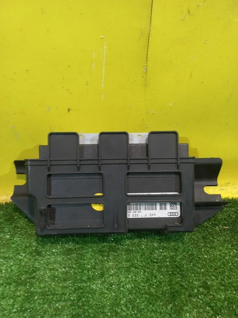 Блок электронный  Audi A8 4H (D4) 2009  4H0907553E 34696