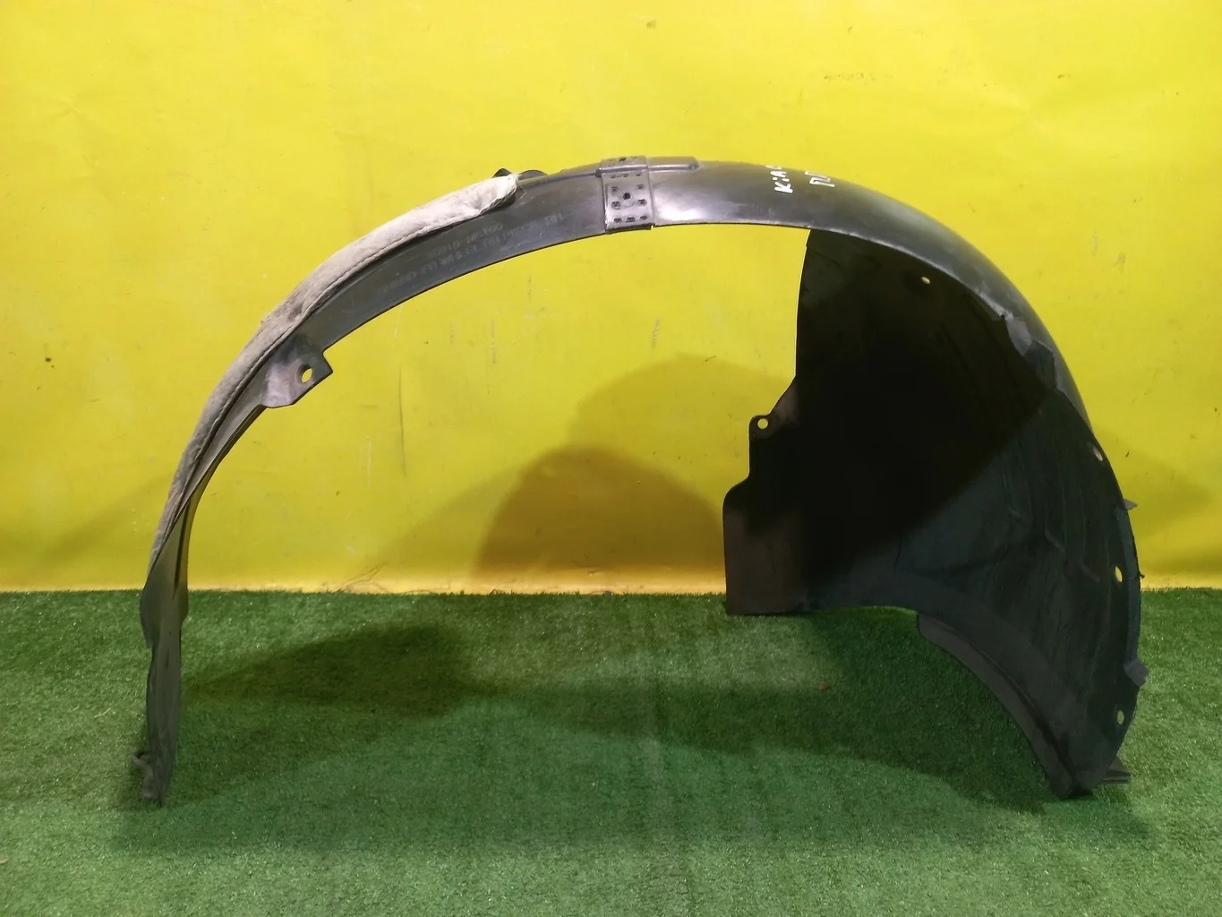 Локер передний правый  Kia Cerato 4 BD 2018 86812M6100 34782