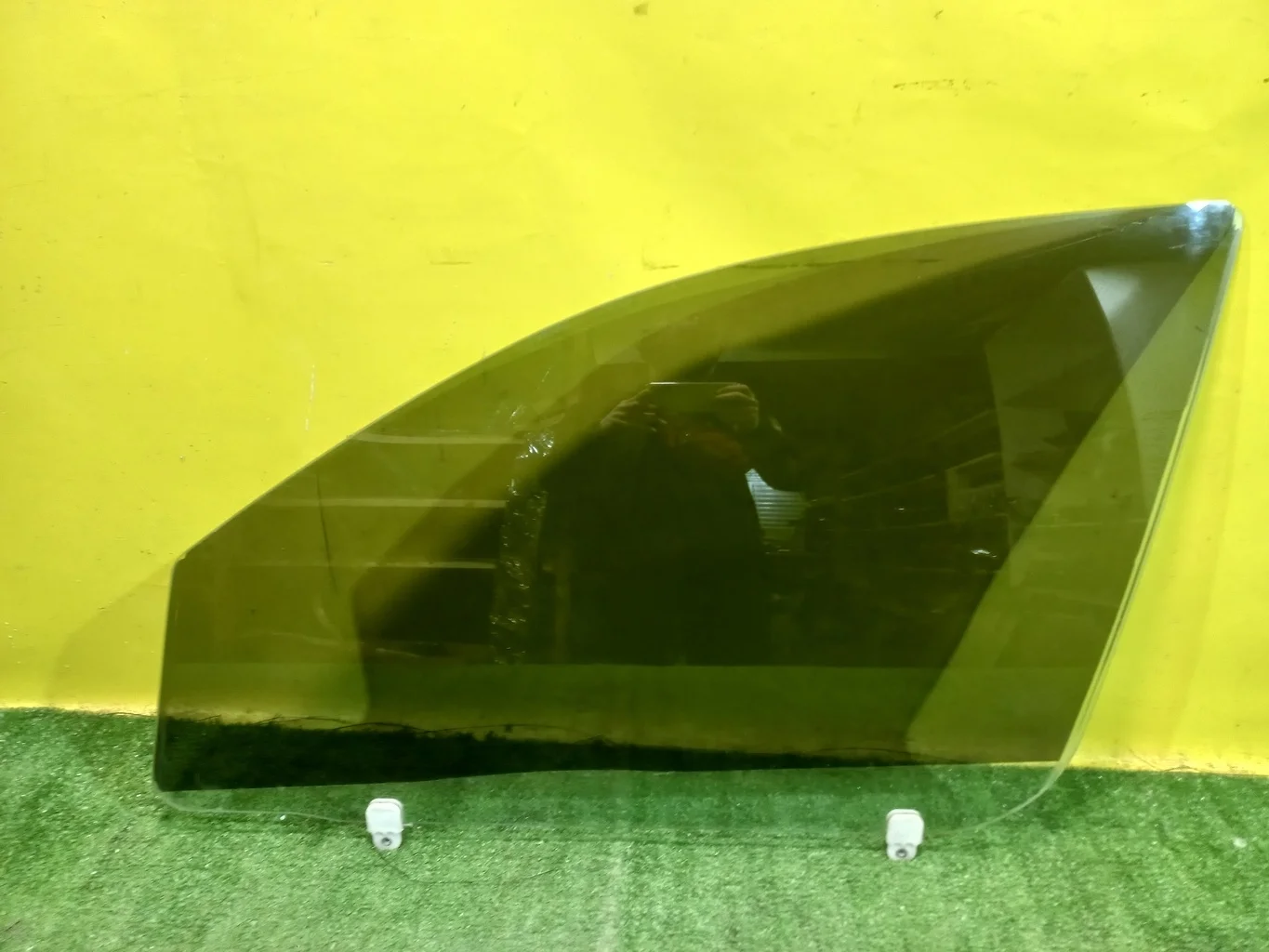 Стекло двери передней левой  Mitsubishi Outlander XL (CW) 2007 5706A007 35025