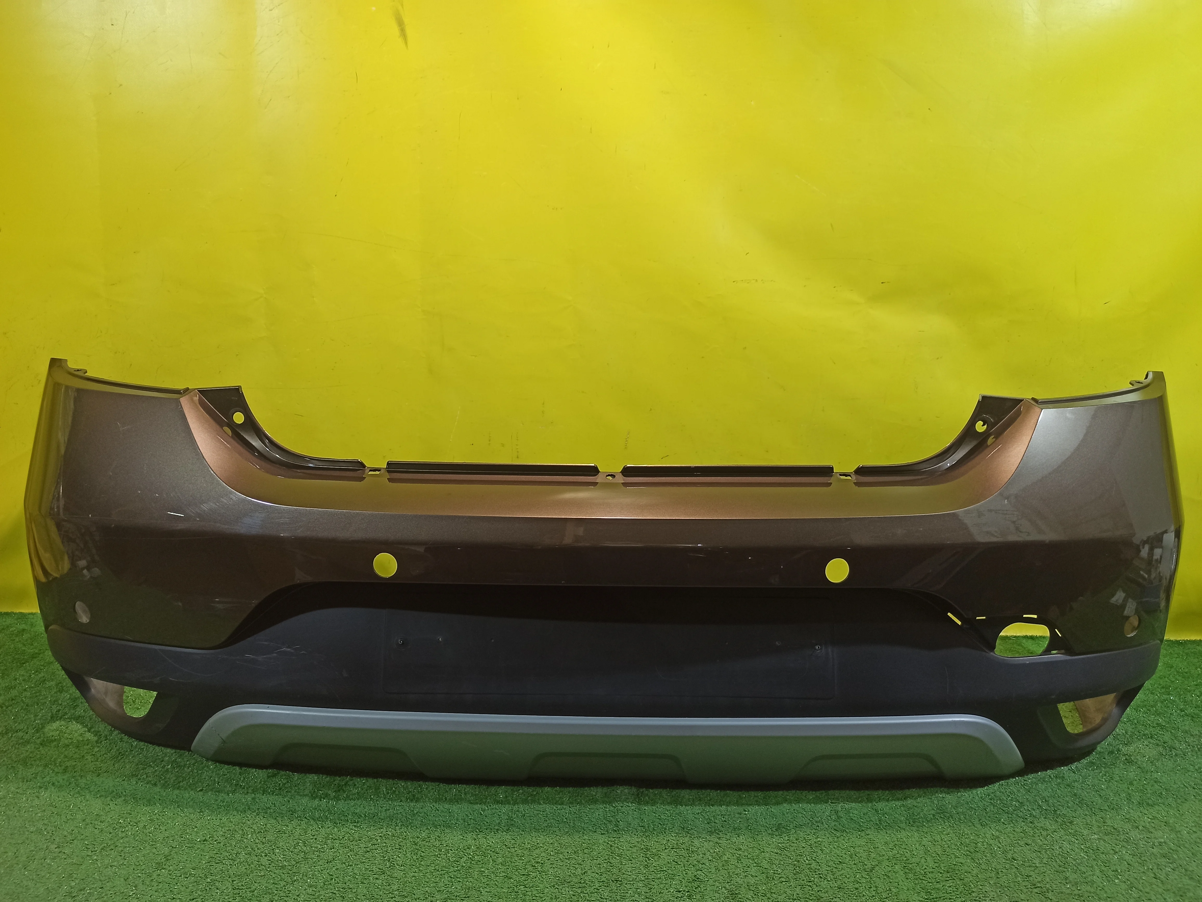 Бампер задний  Renault Logan Stepway 2018 850226742R 33074