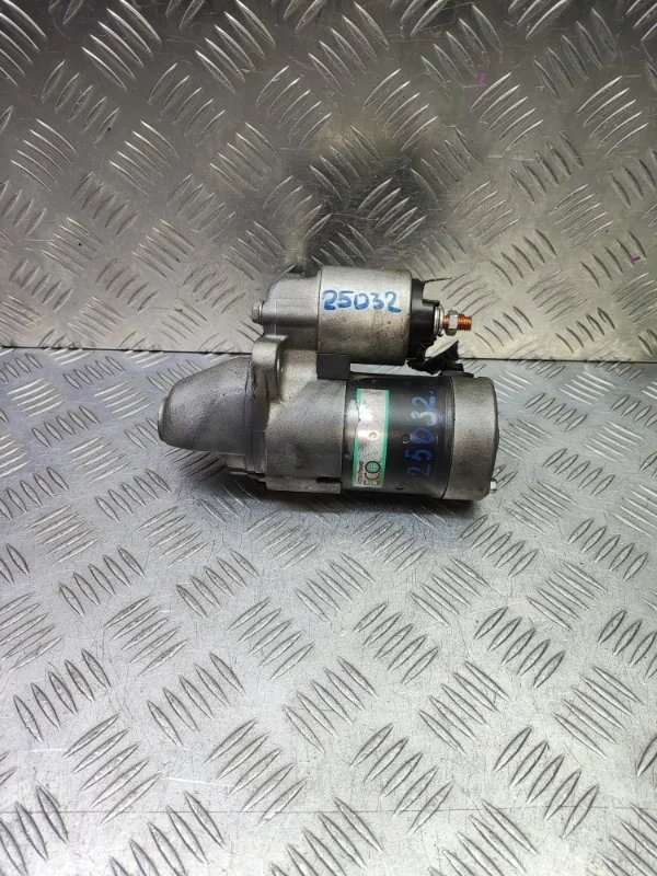 Стартер Nissan Primera X-Trail 233006N200 P12 T30 QR20DE