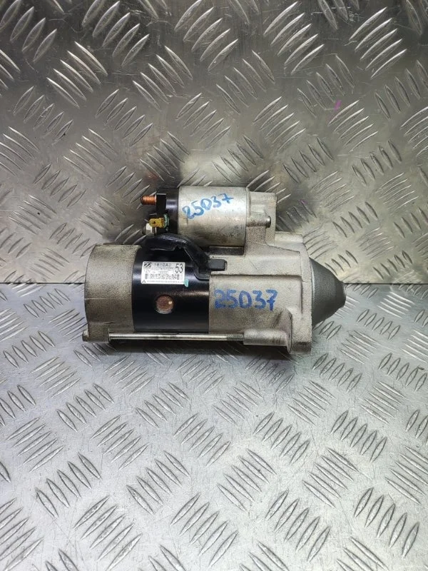 Стартер Mitsubishi L200 Pajero Sport 1810A053 4D56U