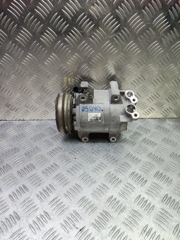 Компрессор кондиционера Mitsubishi L200 Pajero Sport MN123626 4D56U