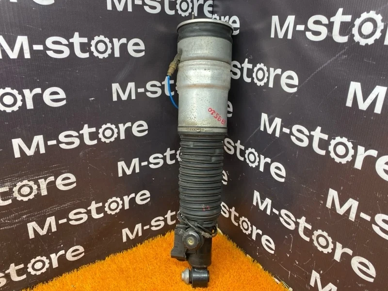 Пневмостойка Bmw 7-Series 2009 37106791676 F02 N63B44A, задняя правая