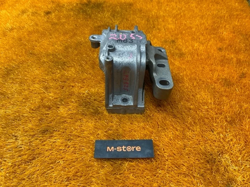 Подушка двигателя Volkswagen Passat 2012 1K0199262CG B7 CAX, правая