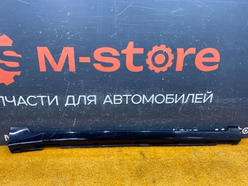 Накладка на порог Volkswagen Passat 2012 3AA853856 B7 CAX, правая